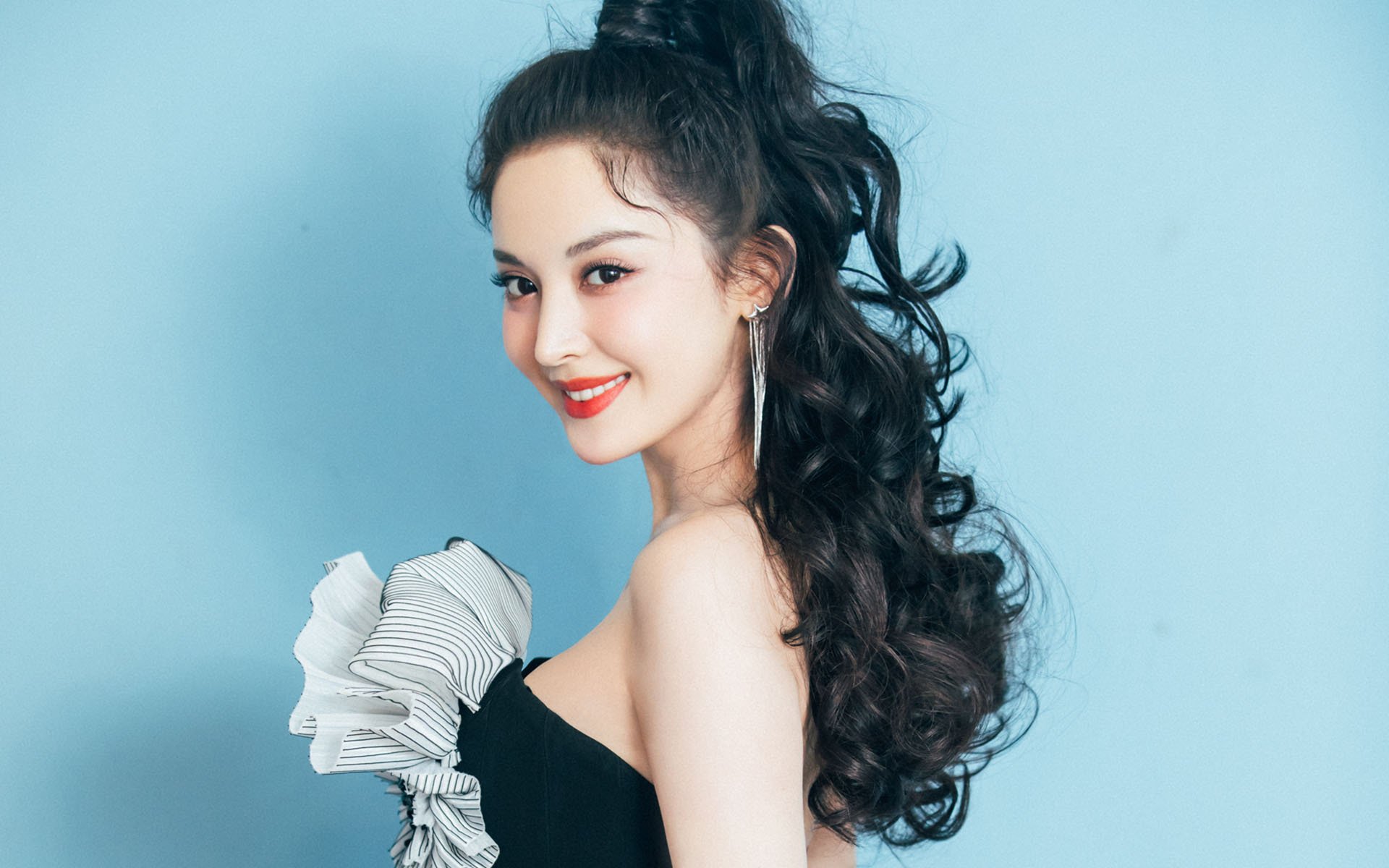 乐鱼体育官网优惠-中国女足锁定胜局亚洲杯，女足 中国